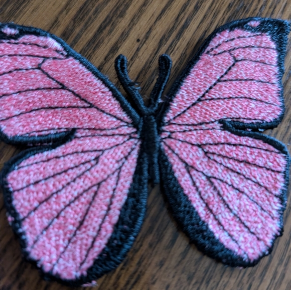 Sew on patches - Picture 2 of 4